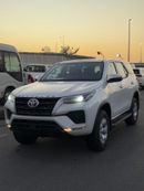 تويوتا فورتونر EXR 2.4L DIESEL AUTOMATIC TRANSMISSION ( FOR RE-EXPORT ONLY )