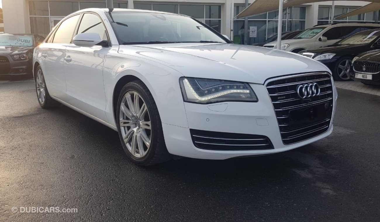 Audi A8 Audi A8 model 2012 GCC car prefect condition full option panoramic roof leather seats