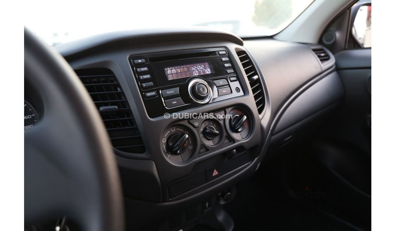 Mitsubishi L200 4X4 Double Cabin Diesel (Mid Option)