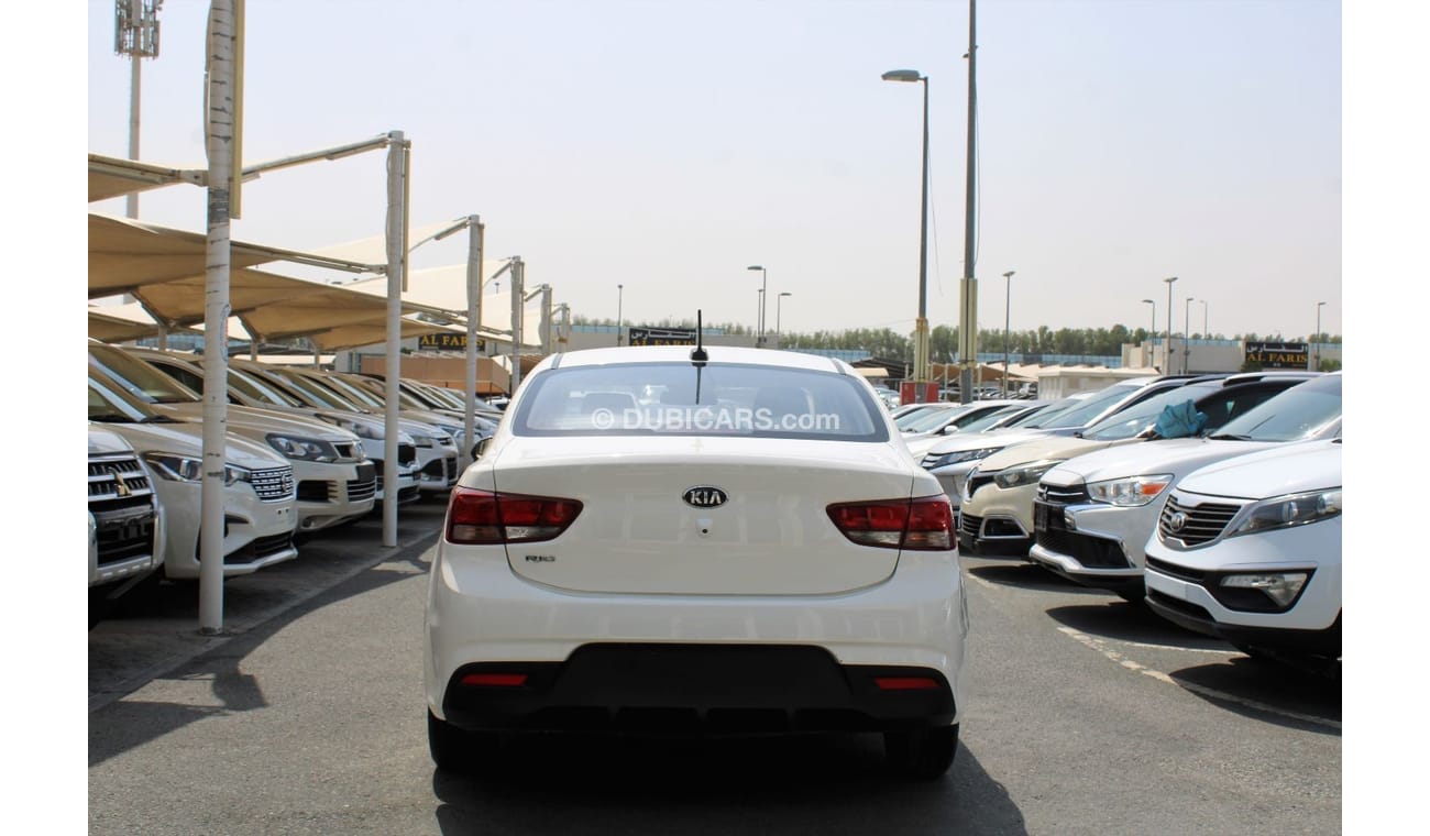 كيا ريو EX مكينة 1400 سي سي - السيارة خليجي - بحالة ممتازة من الداخل والخارج - صبغة وكالة - خالية من الحوادث