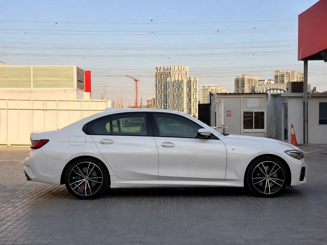 BMW 330i M SPORT 1,680 P.M | Stunning 330i M Sport | GCC Specs | Low Mileage | Pristine Condition origin