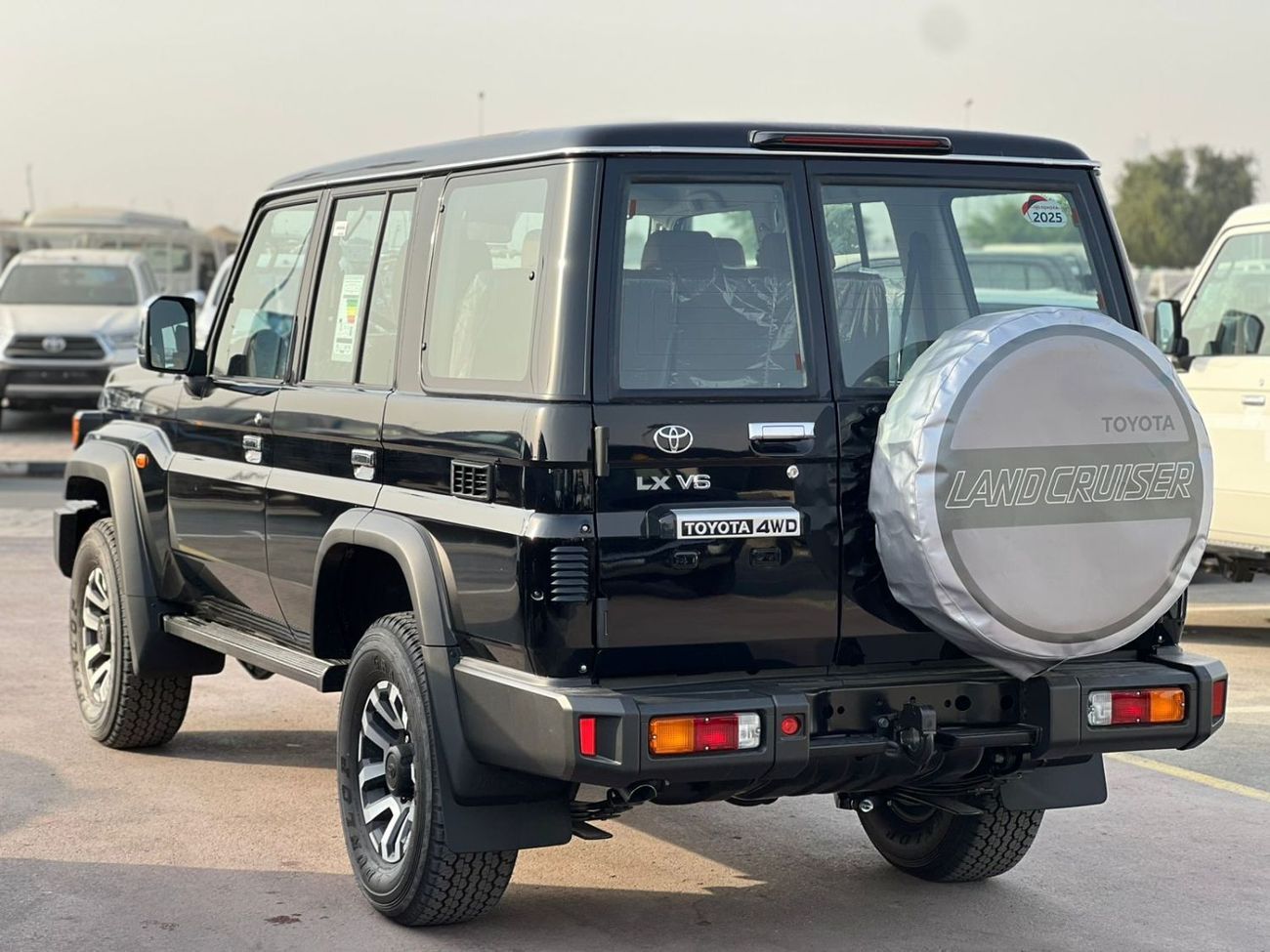 تويوتا لاند كروزر 70 Toyota Land Cruiser LC 76 4.0 2025