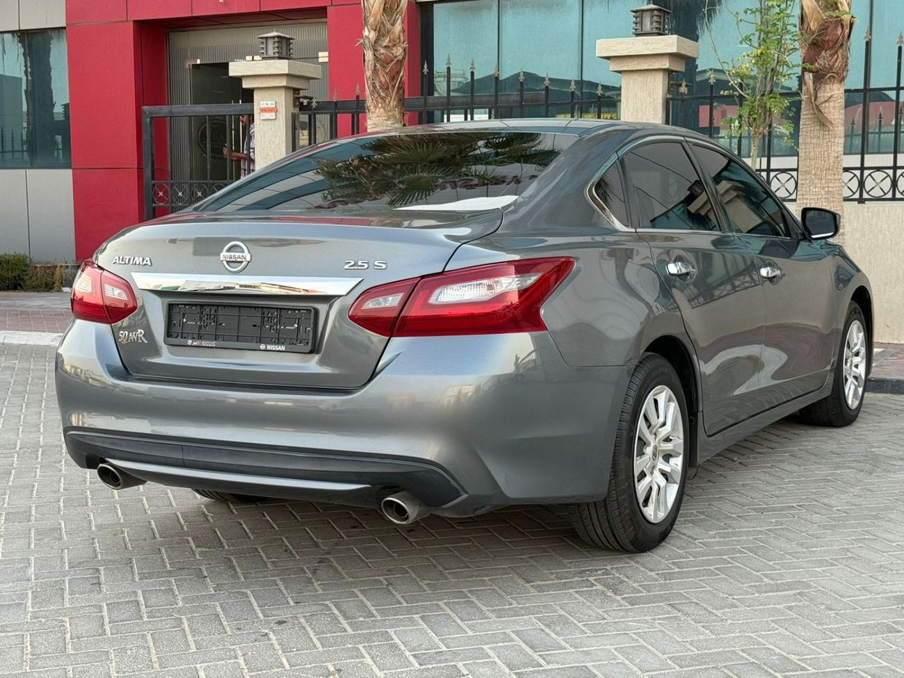 نيسان ألتيما S خليجي صبغ وكاله