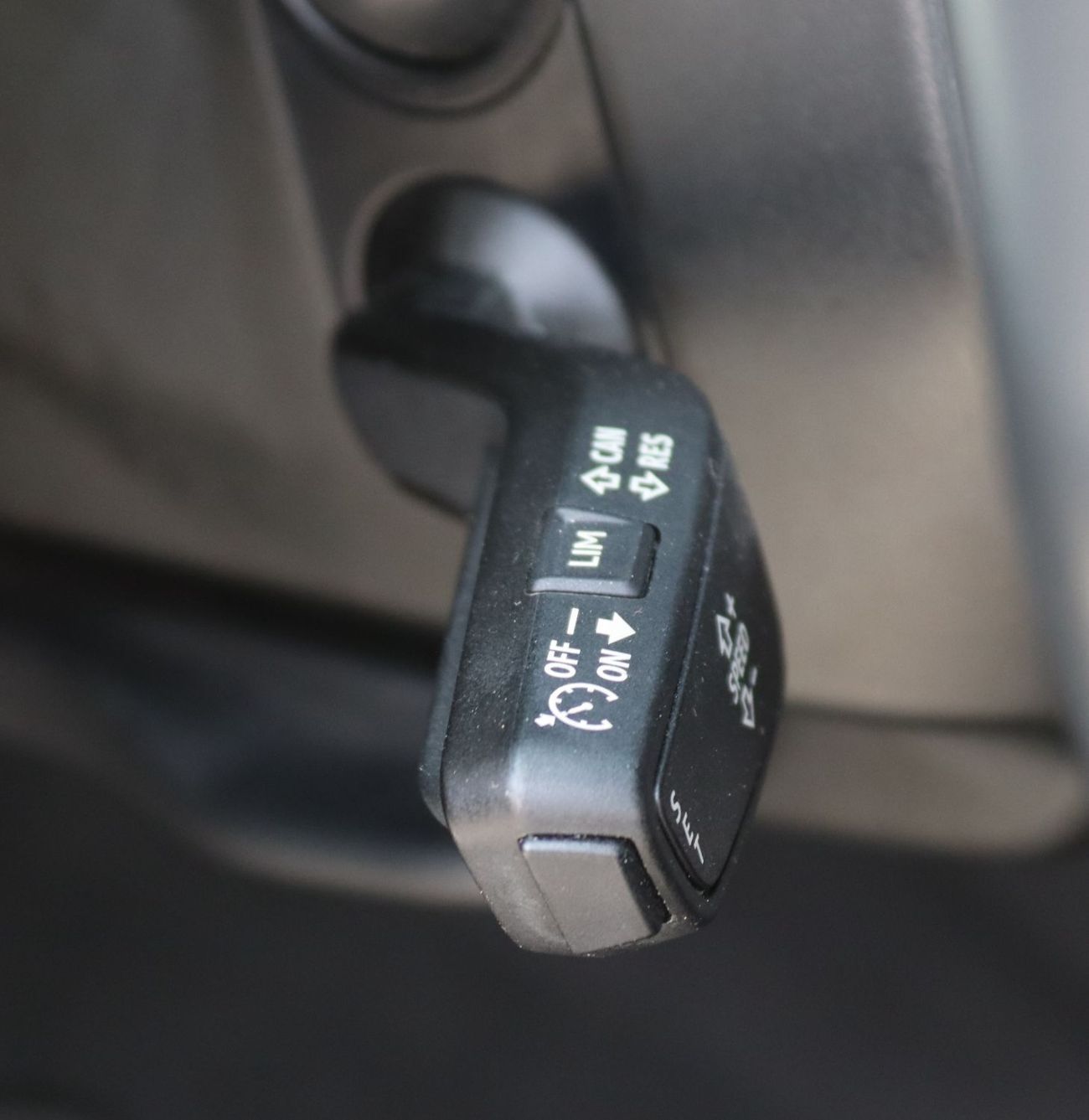 Audi A3 35 TFSI 1.4L 35  AUDI 2022 GCC model in excellent condition with a 1.4L engine - 4 cylinders and a m