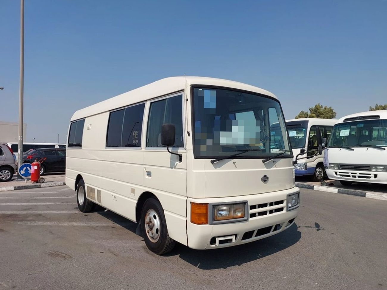 نيسان سيفيليان NISSAN CIVILIAN BUS RHD 1996 MODEL 4.1 L DIESEL MANUAL(PM00562)