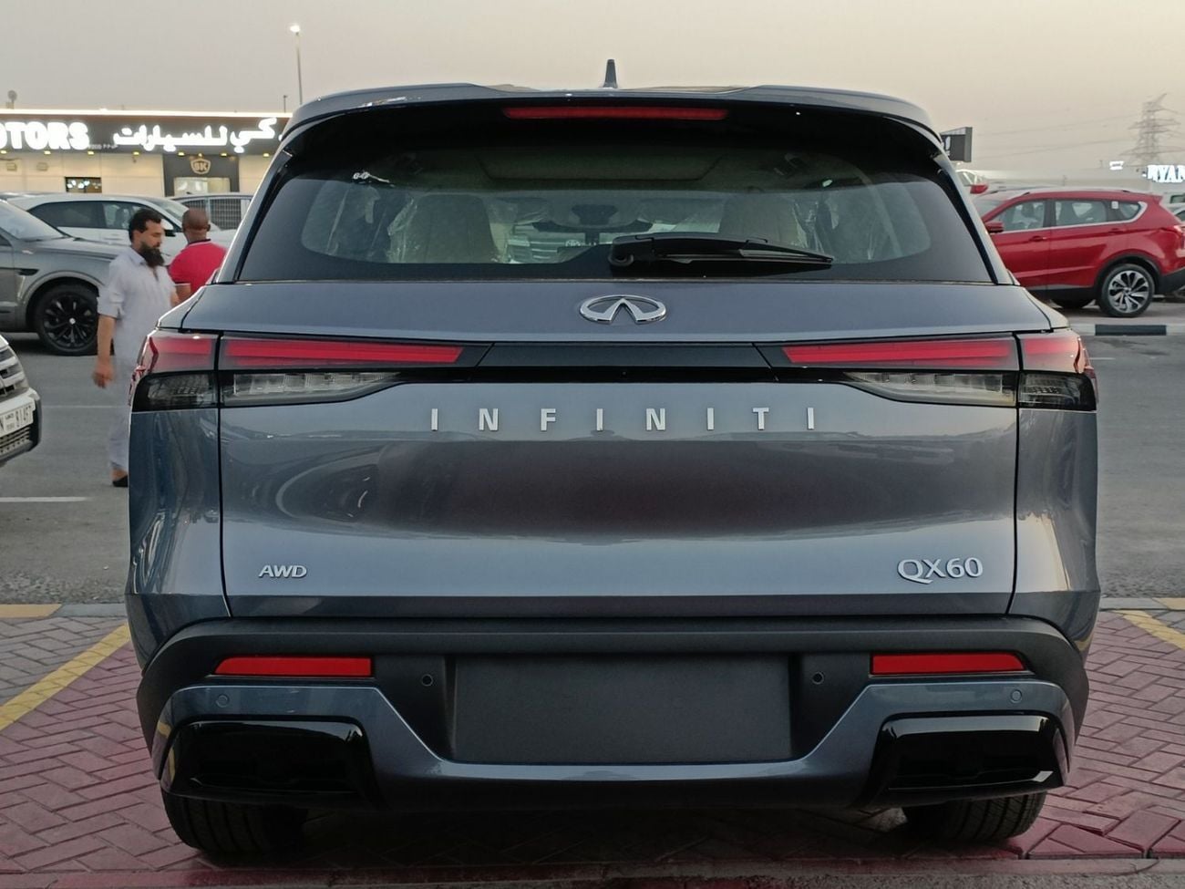 Infiniti QX60 3.5L LUXE Climate Package 3.5L LUXE LUXURY / CLIMATE PACKAGE / 3.5L PETROL  V6 / PANORAMIC ROOF (COD