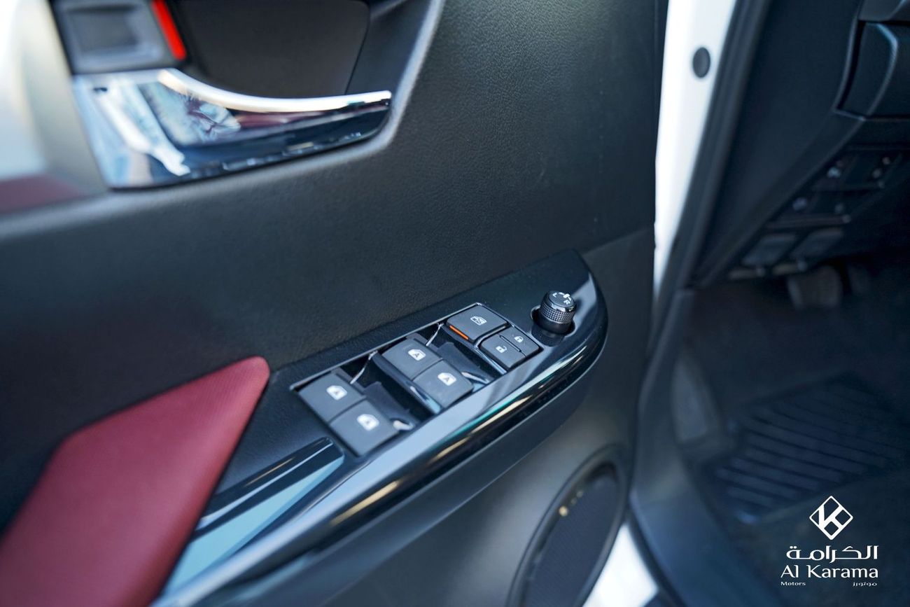 Toyota Hilux S GLX 2.4L 4WD A/T D-4D | SR5 | Full Option | Diff Lock | GCC Specs | Cooling Seats  | Rear Camera