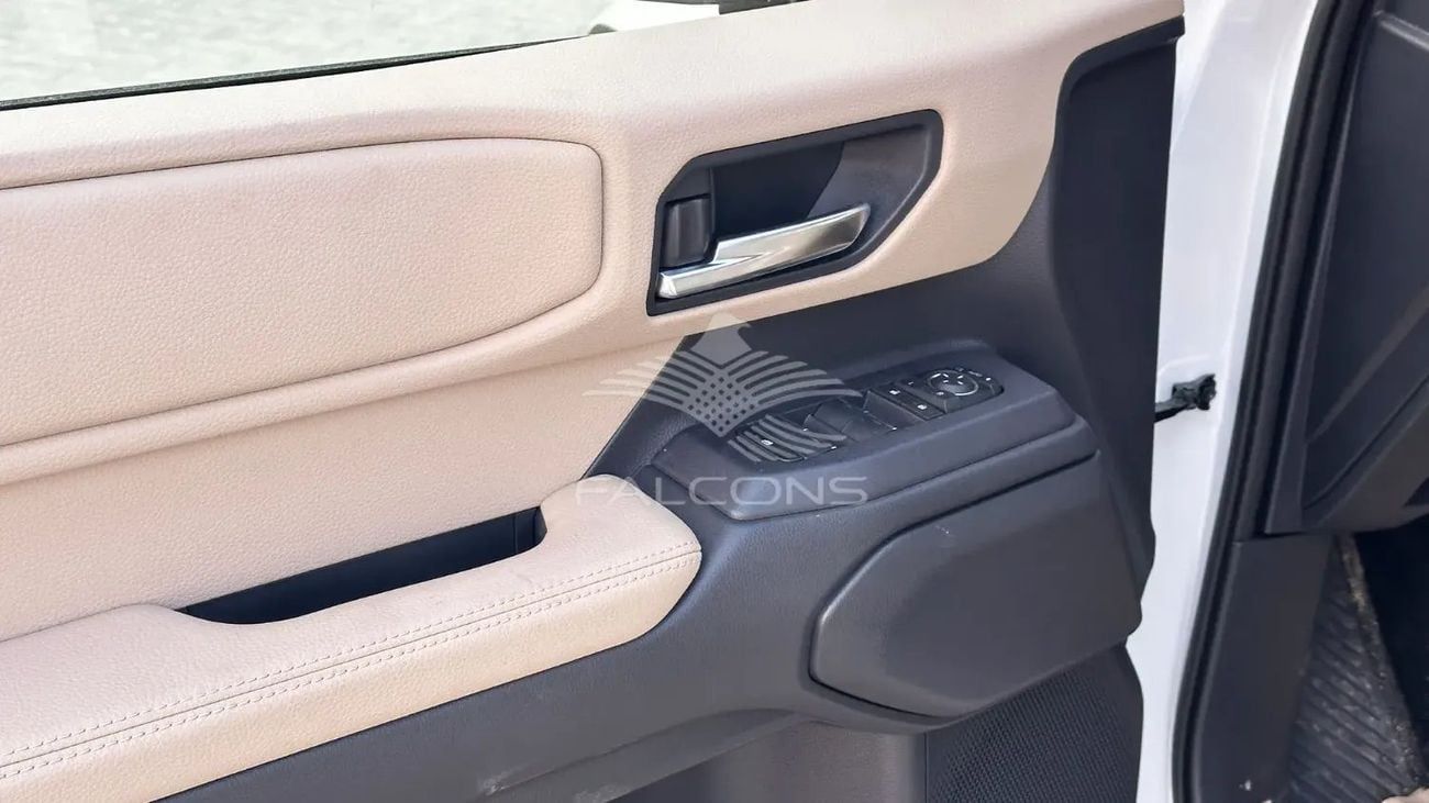 تويوتا برادو TXR Toyota Prado 2.7L PETROL ALL ROUNDER 4SP TXL Spare Down AT