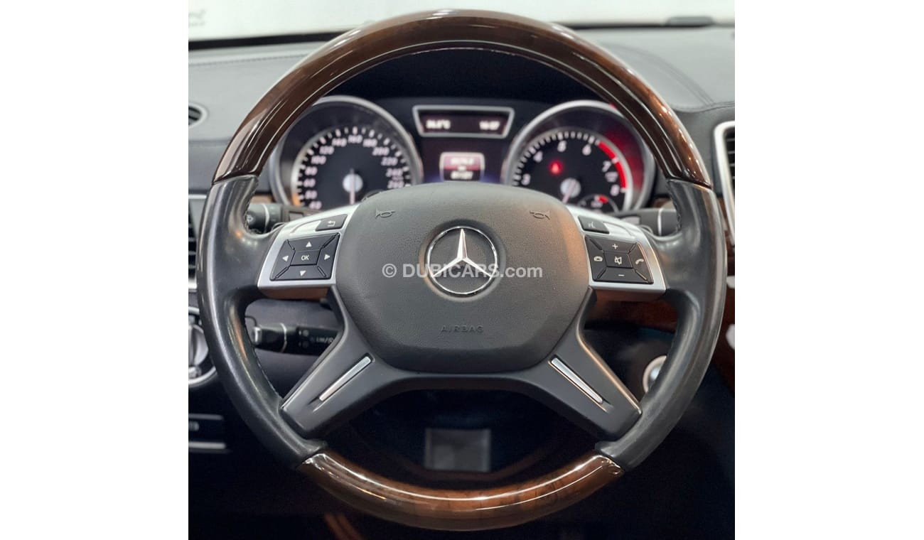 Mercedes-Benz GL 500 Std 2016 Mercedes-Benz GL500, Full Service History, Warranty, Low Kms, GCC