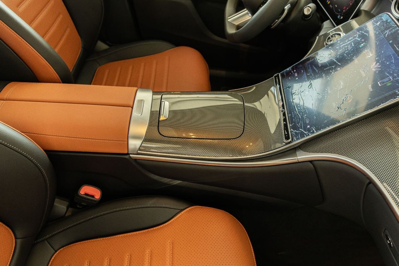 مرسيدس بنز GLC 300 Amazing Price | Mercedes-Benz GLC 300 SUV | 4Matic | HUD | 2024