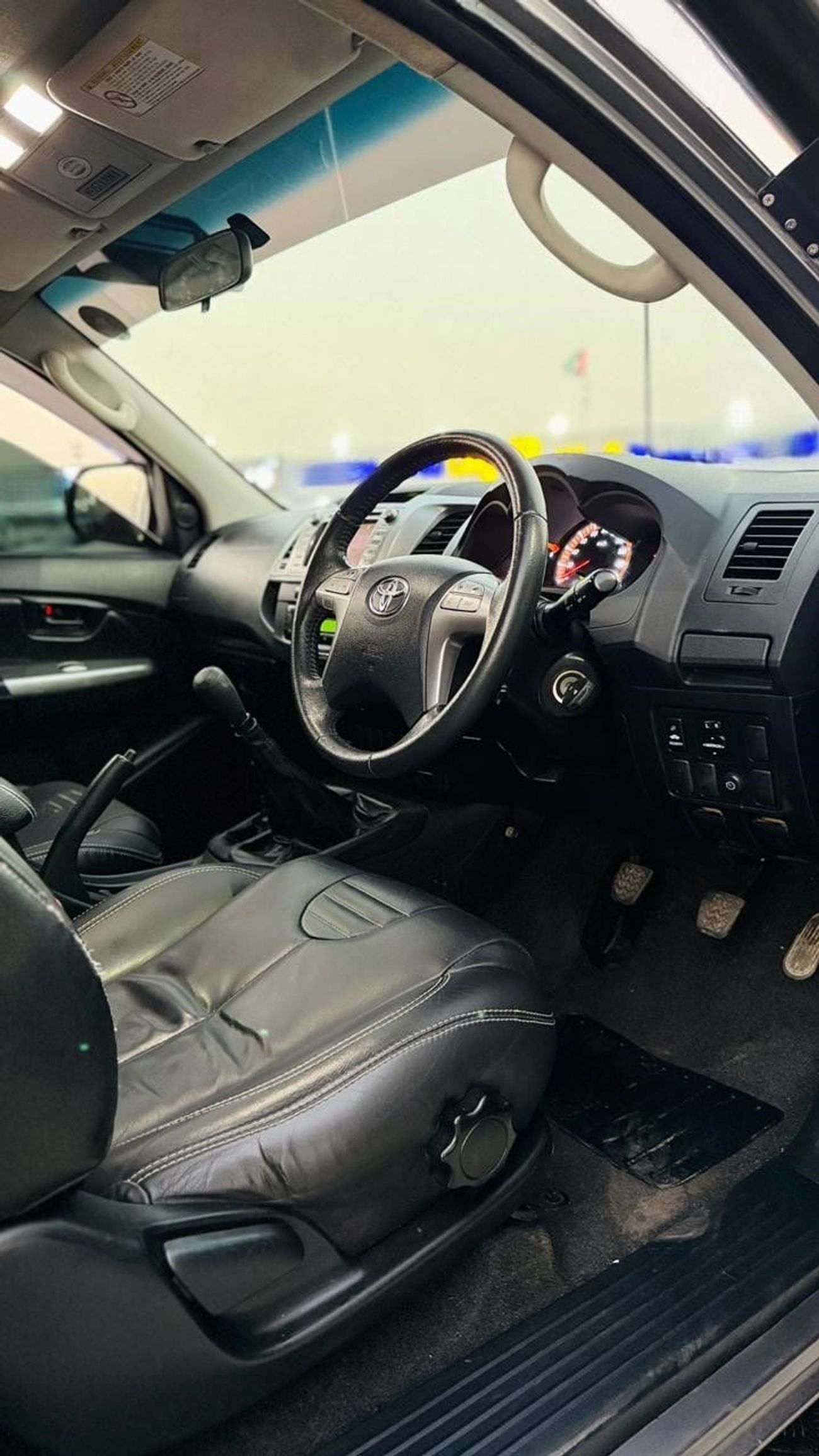 تويوتا هيلوكس 2015 | 3.0 DIESEL ENGINE | MT | RHD | BULL BAR WITH LED LIGHTS | ROOF RACK WITH SIDE AWNING CAMPING