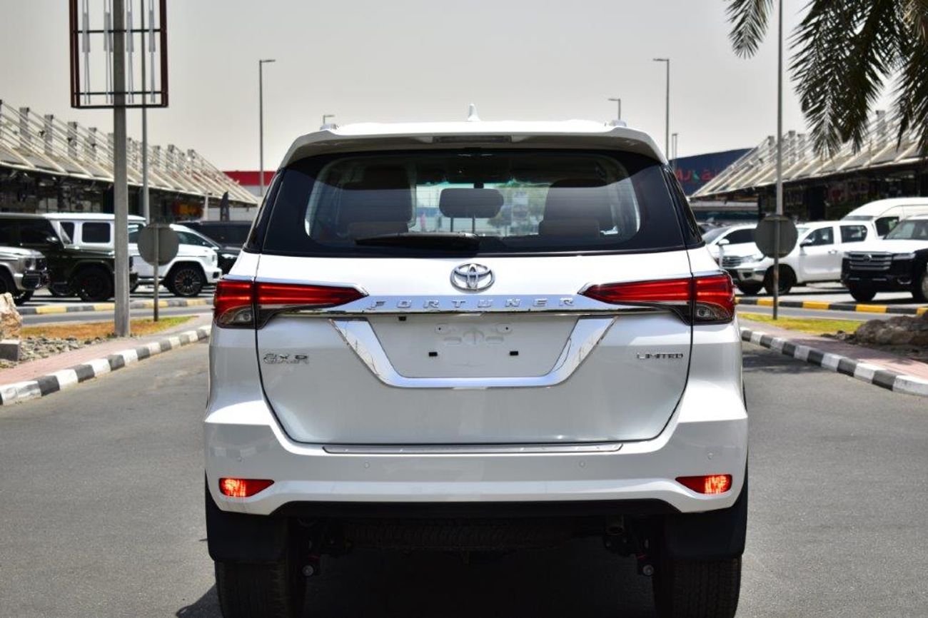 تويوتا فورتونر 2025 MODEL TOYOTA FORTUNER GXR LIMITED  2.7L PETROL 4WD 7 SEATER AUTOMATIC