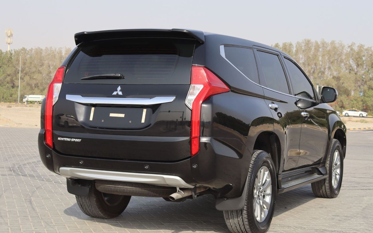 Mitsubishi Montero Sport A 2019 Mitsubishi Montero Sport Gulf model in excellent condition with no accidents, mileage of 112,