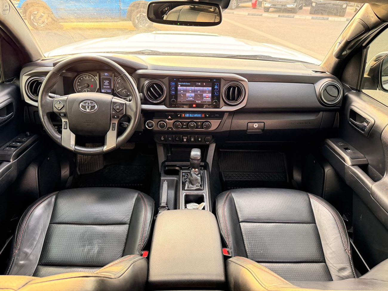 Toyota Tacoma TRD PRO 4X4 Sunroof, leather Full option