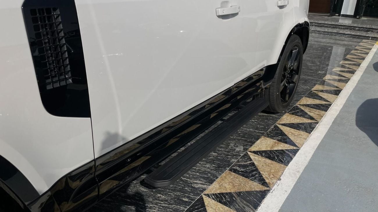 لاند روفر ديفندر 2026 Land Rover Defender P400 110 HSE X-DYNAMIC WARRANTY 5 YEARS