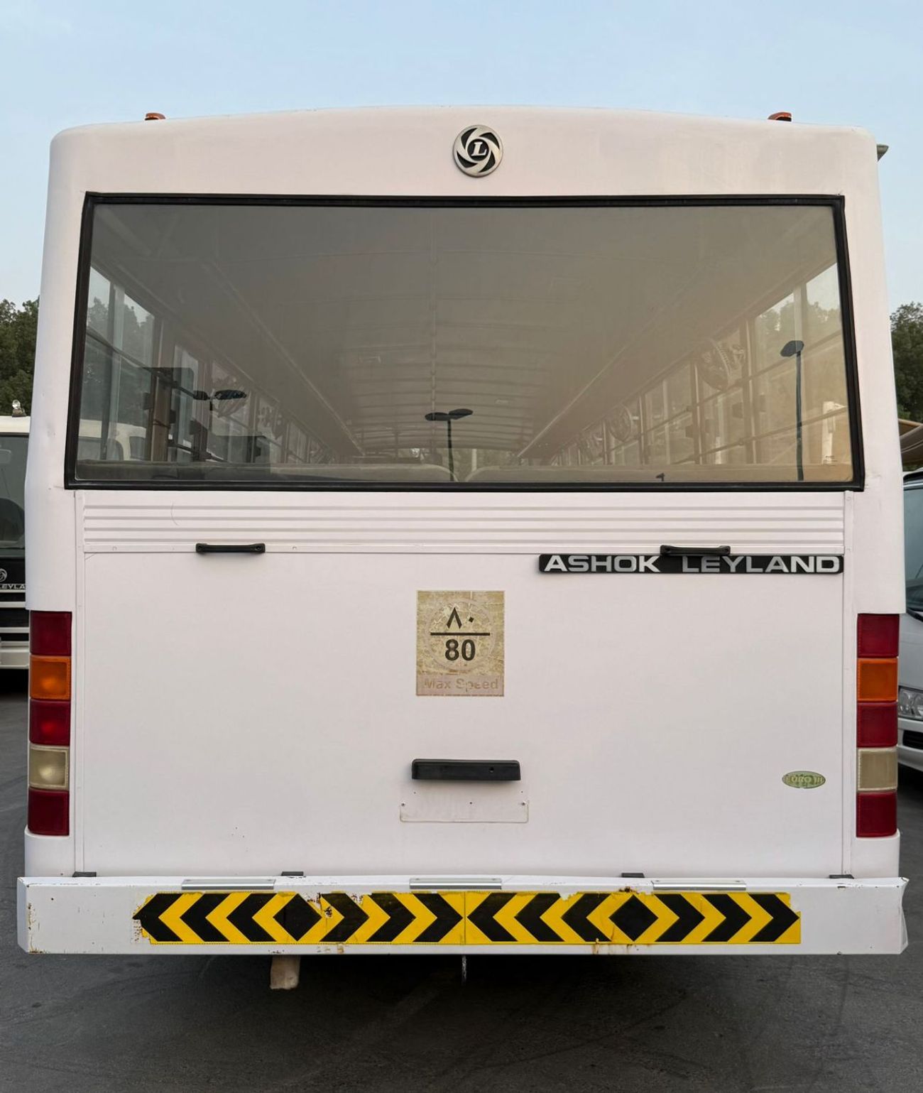 اشوك ليلاند فالكون