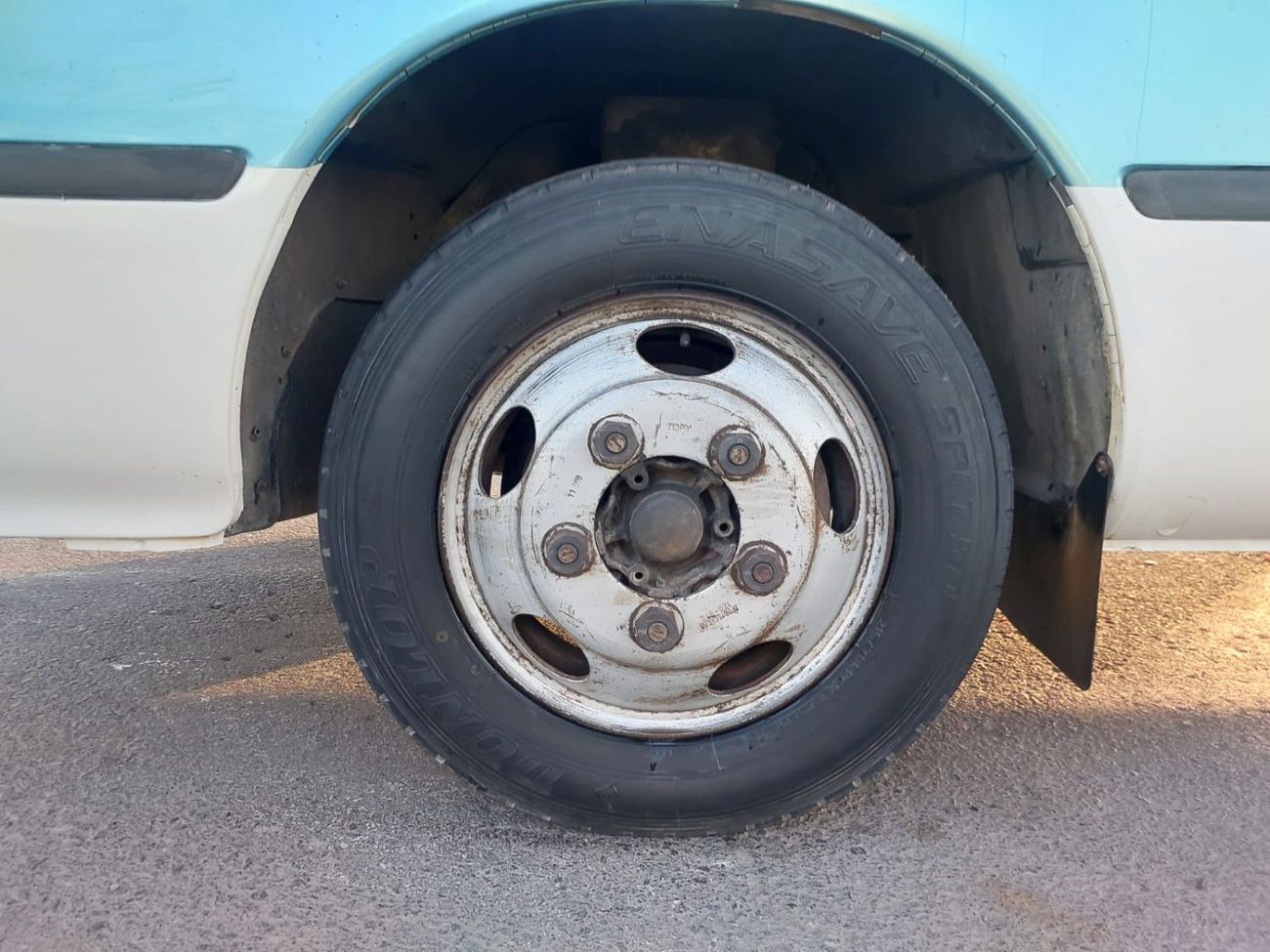 Toyota Coaster TOYOTA COASTER BUS RHD 1999 MODEL 4.1 L DIESEL AUTOMATIC(PM05798)