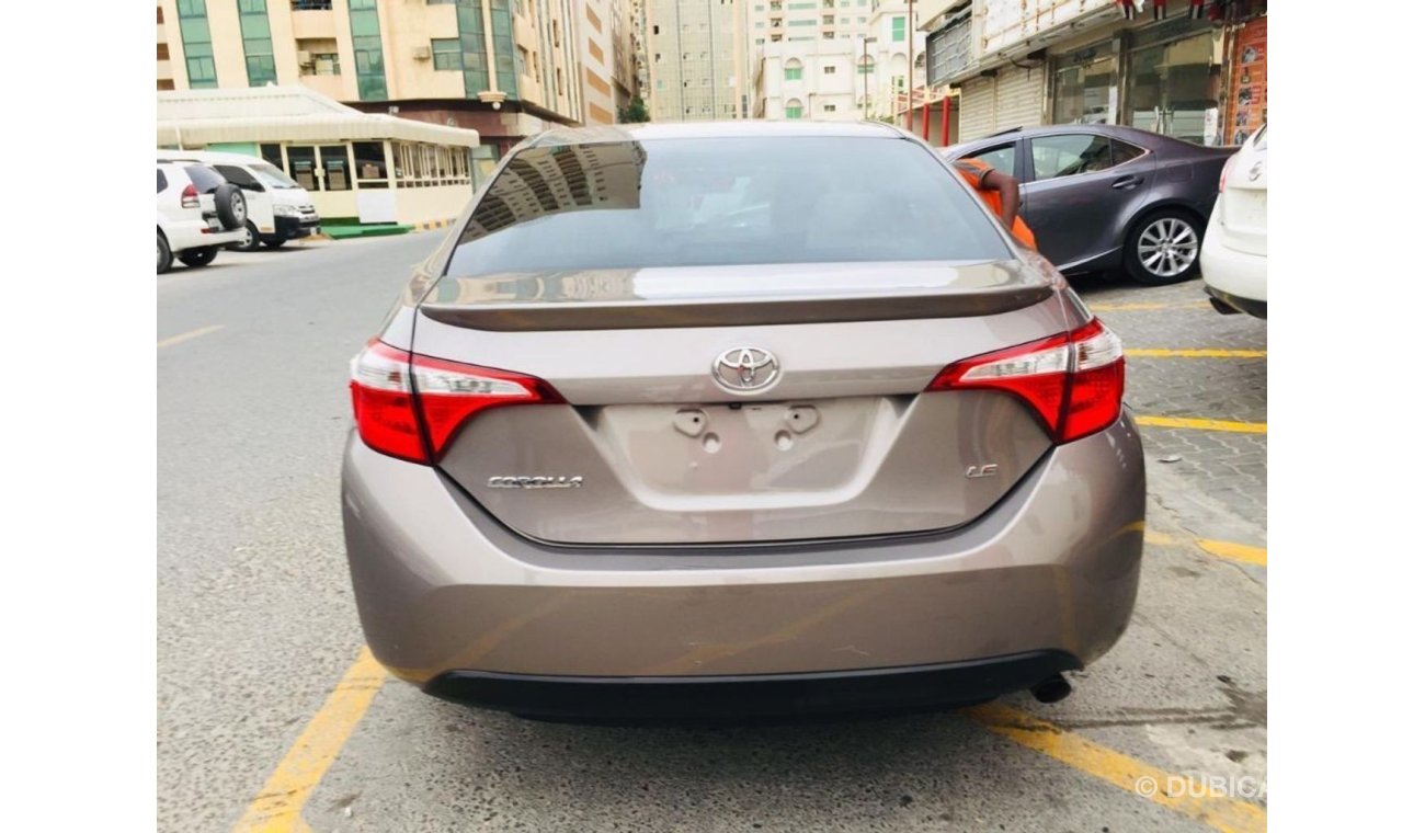 Toyota Corolla 2015 Passing From RTA Dubai for Urgent SALE