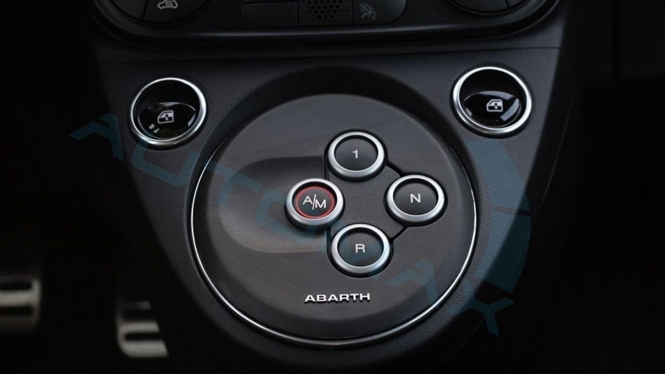 Abarth 695 (For Export , НА ЭКСПОРТ) TURISMO 1.4 TURBOCHARGED 2024 GCC Без пробега