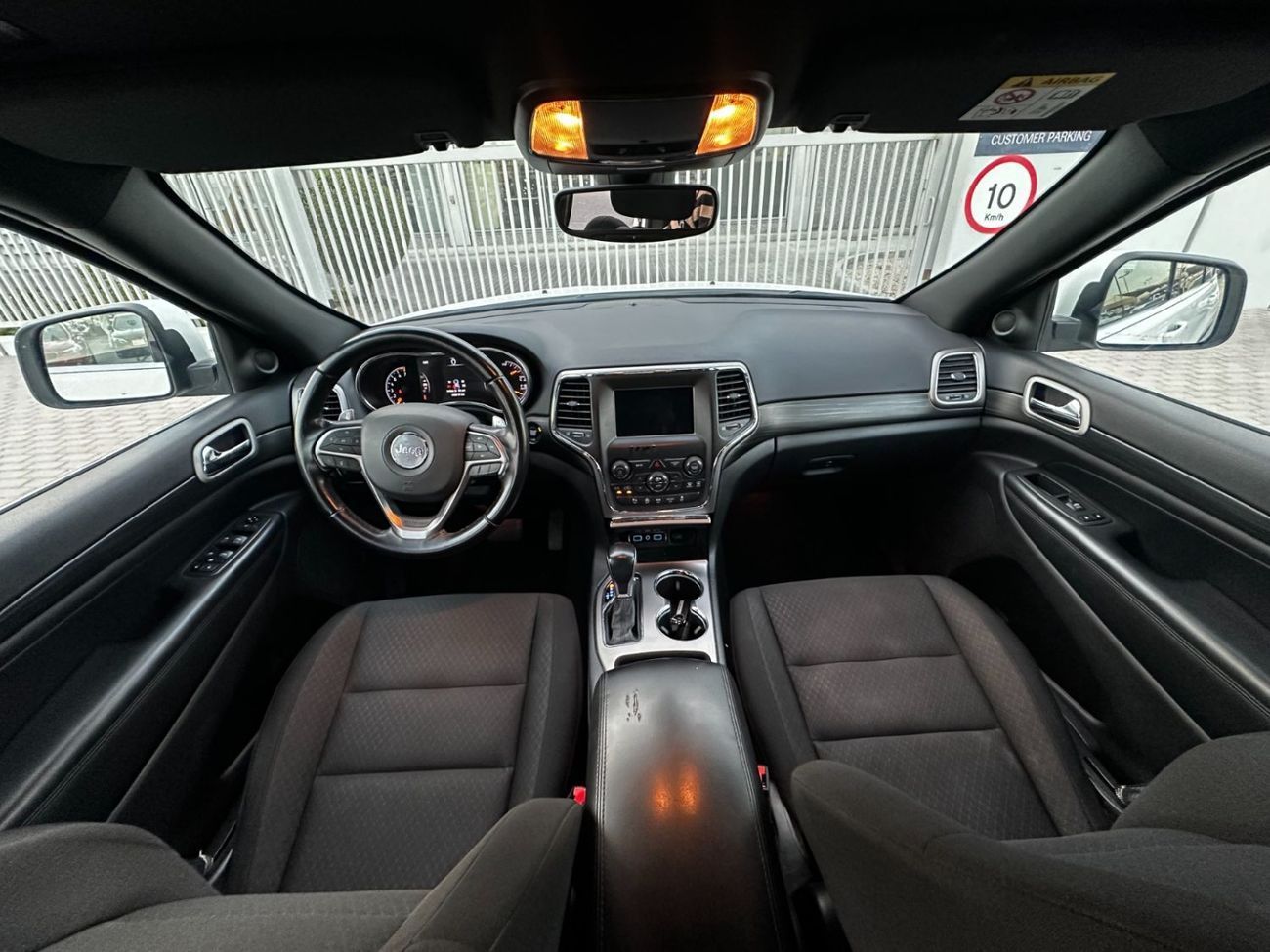 Jeep Grand Cherokee Laredo 3.6L 4WD