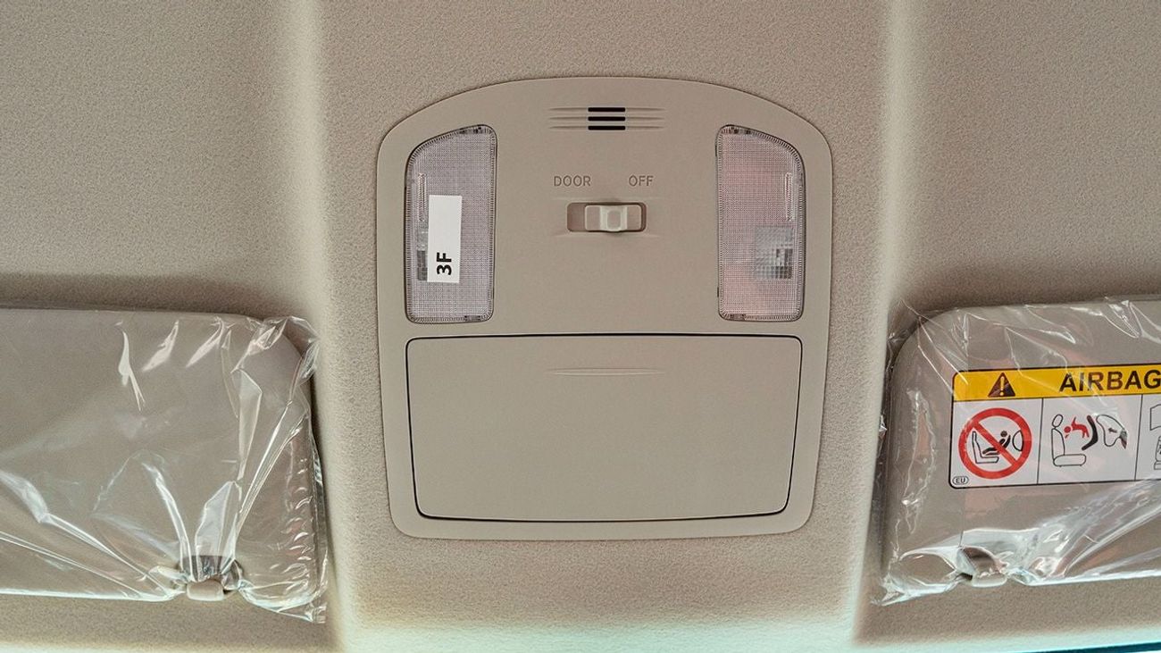 Toyota Hilux 2025 Toyota Hilux TRD SR5 4.0L petrol AT - GCC (Export price)