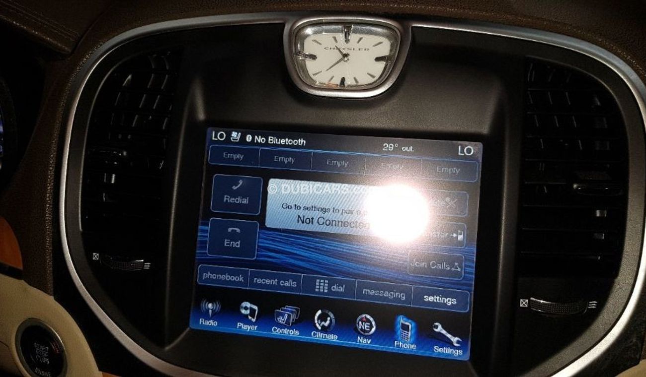 كرايسلر 300C 2012 Model Hemi Full options clean car Gulf specs