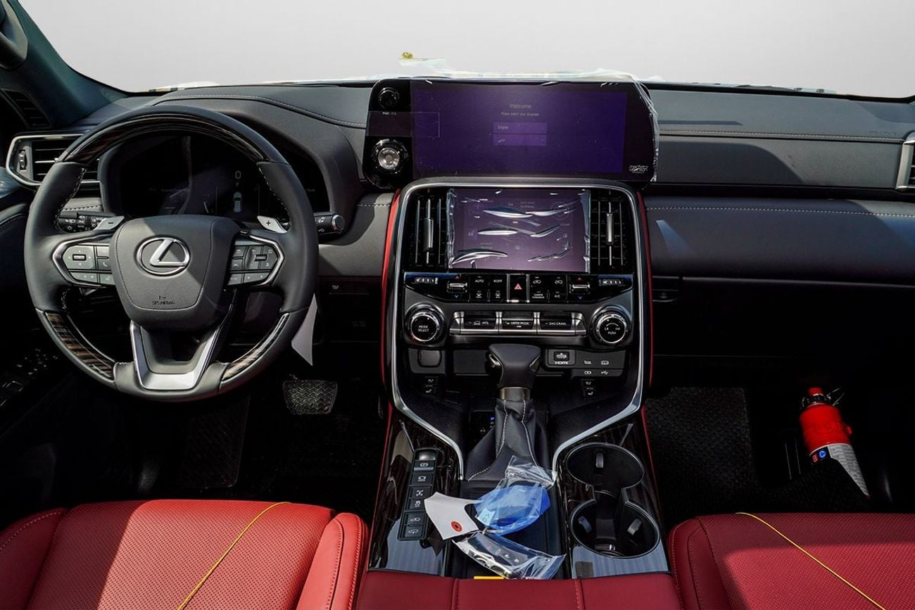 Lexus LX 600 Signature 3.5L ( CYL)