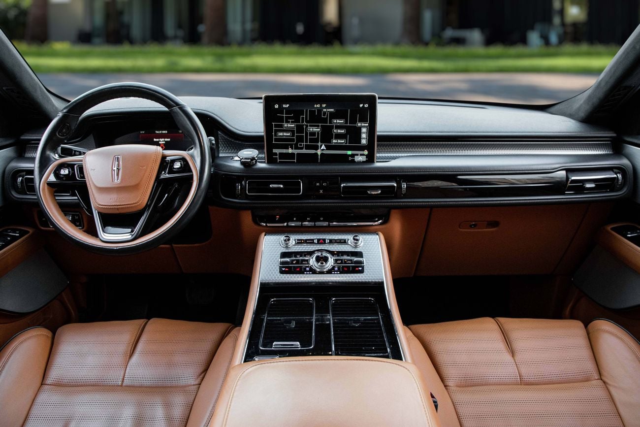 لينكولن أفياتور Aviator Presidential | 3,917 P.M | 0% Downpayment | Excellent Condition!