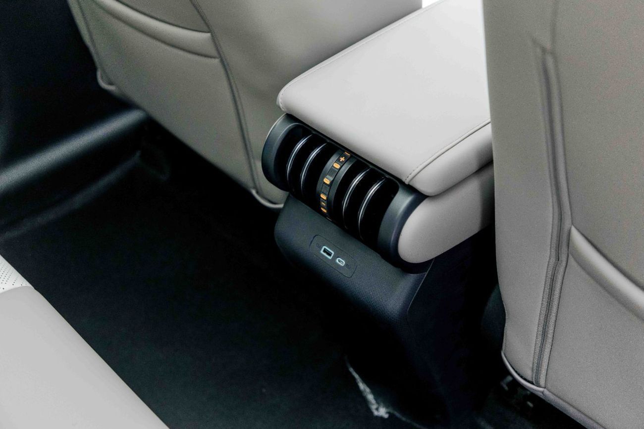 BYD Yuan Plus ID Excellent - White Inside Beige | Export Only