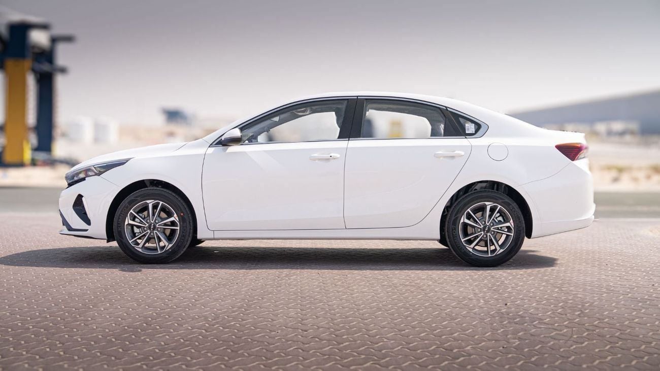 كيا K3 2025 Kia K3 Comfort Premium 1.5 - White Inside Black | Export Only