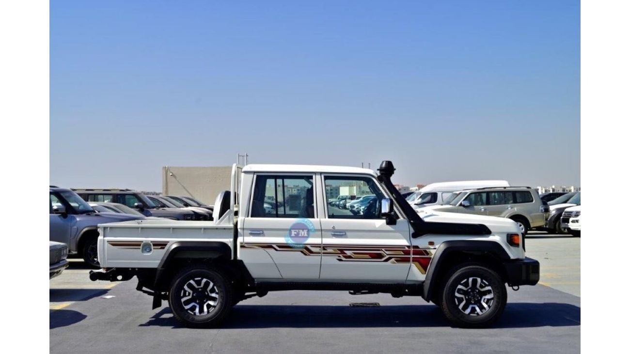 تويوتا لاند كروزر بيك آب 79 Double Cab 4.0L Petrol