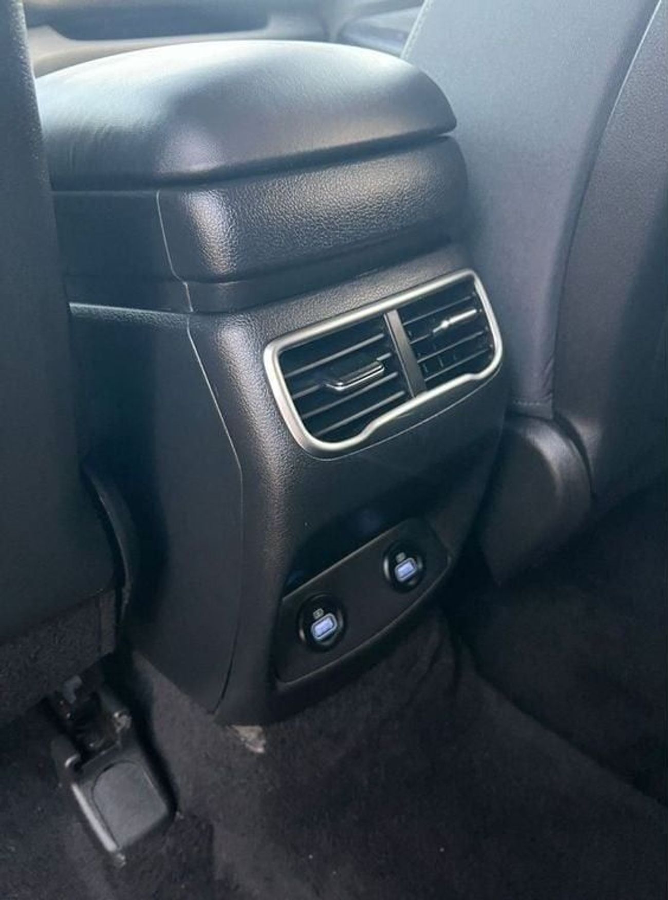 Hyundai Santa Fe 2022 Hyundai Santa Fe, SE - 2.5L  4 Cyl - Lane assist - Android Apple Play - Well Maintained Car wit