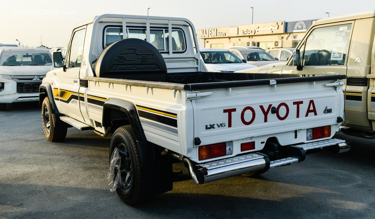 Toyota Land Cruiser Pick Up 4.0L V6 Petrol