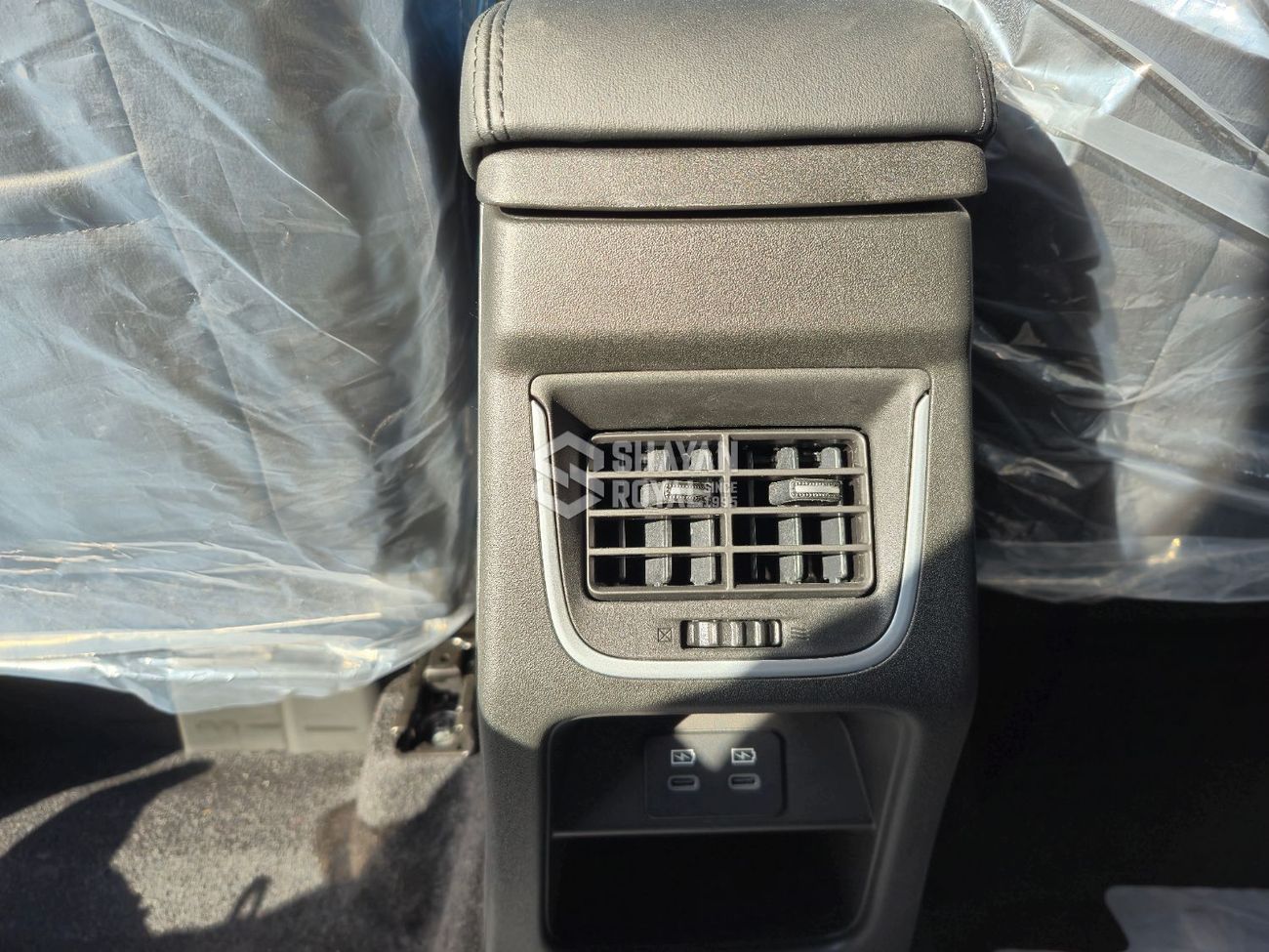 تويوتا أوربان كروزر 1.5L GLX PETROL AT 2026MY