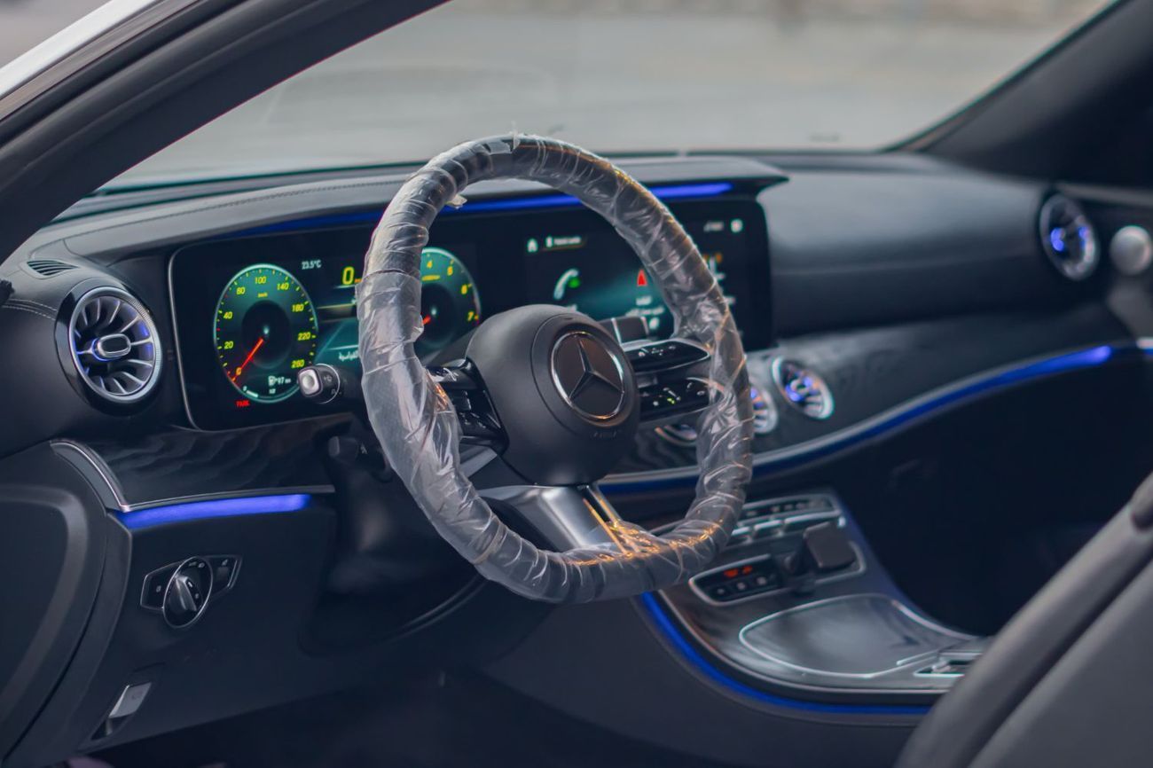 Mercedes-Benz E450 Coupe 4matic