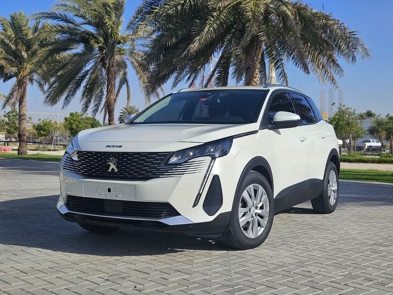 بيجو 3008 Active GCC Specs - Low Mileage Mid Sized Compact SUV