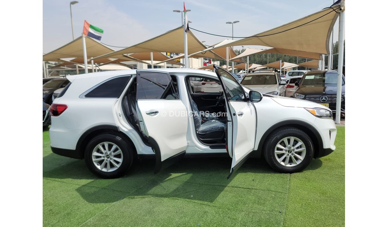 Kia Sorento Mid Option 2019 Kia Sorento, EX
