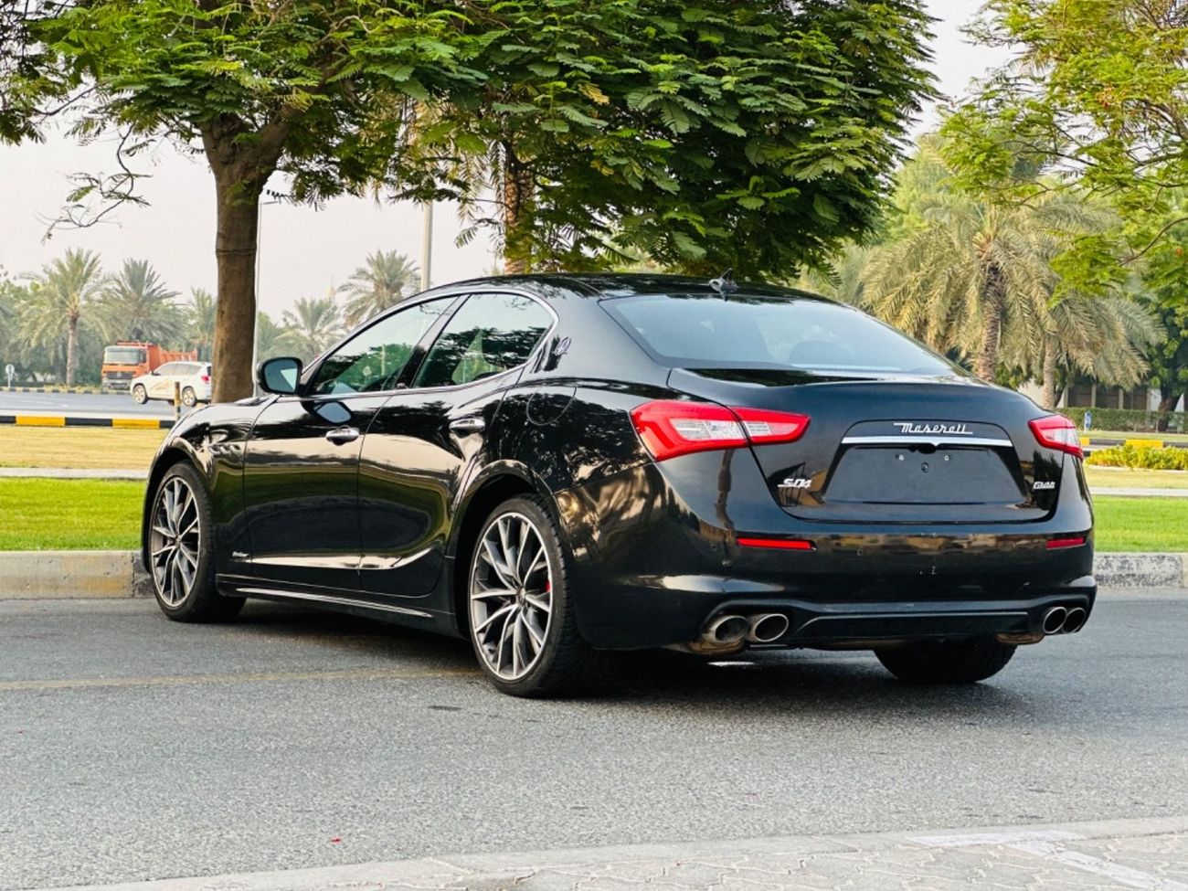 Maserati Ghibli MASERATI GHIBLI S Q4 MODEL 2020 LOW MILAGE