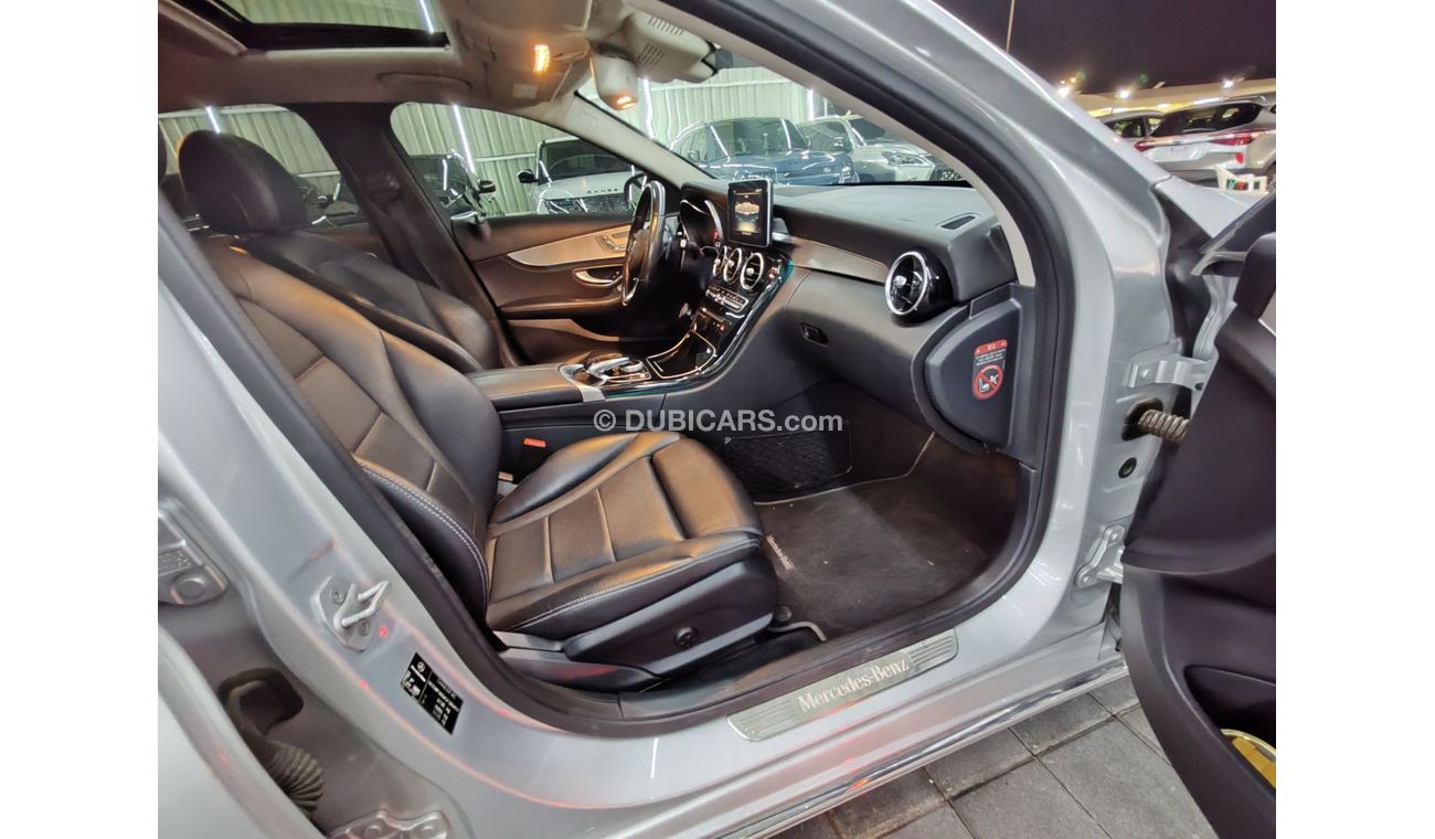 Mercedes-Benz 220 diesel