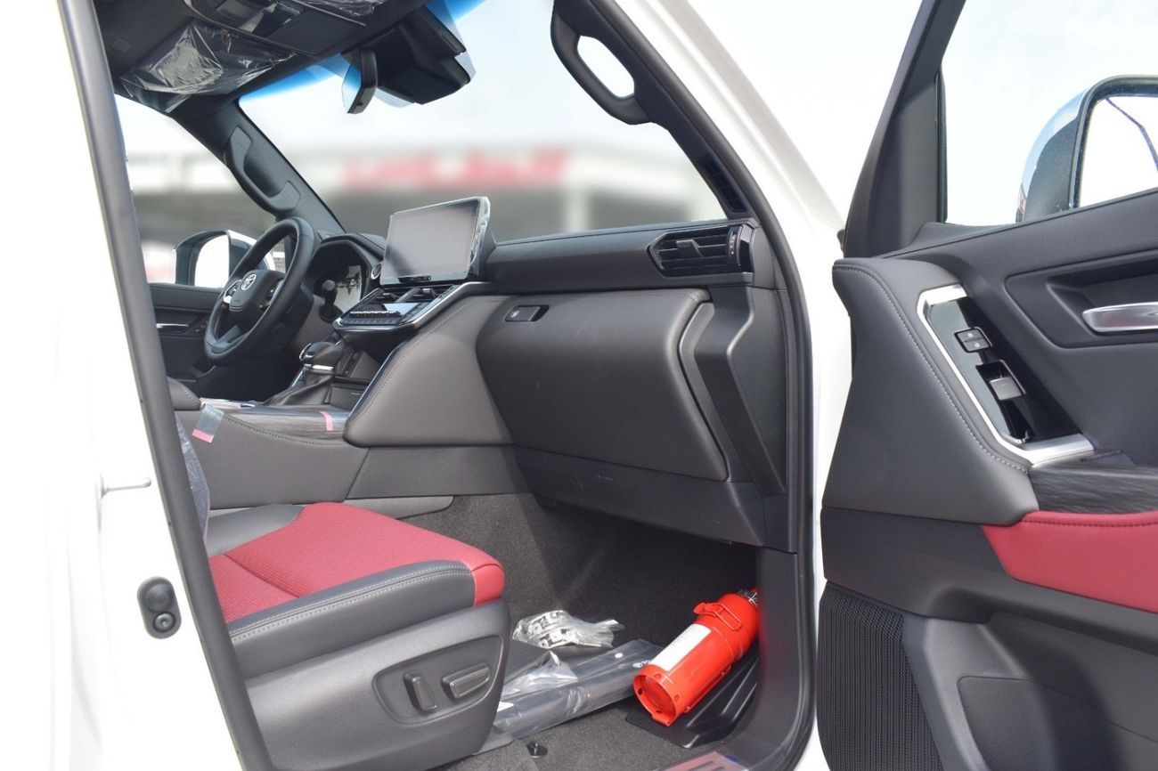 تويوتا لاند كروزر Toyota LC300 VXR 3.3L Full with radar 2025