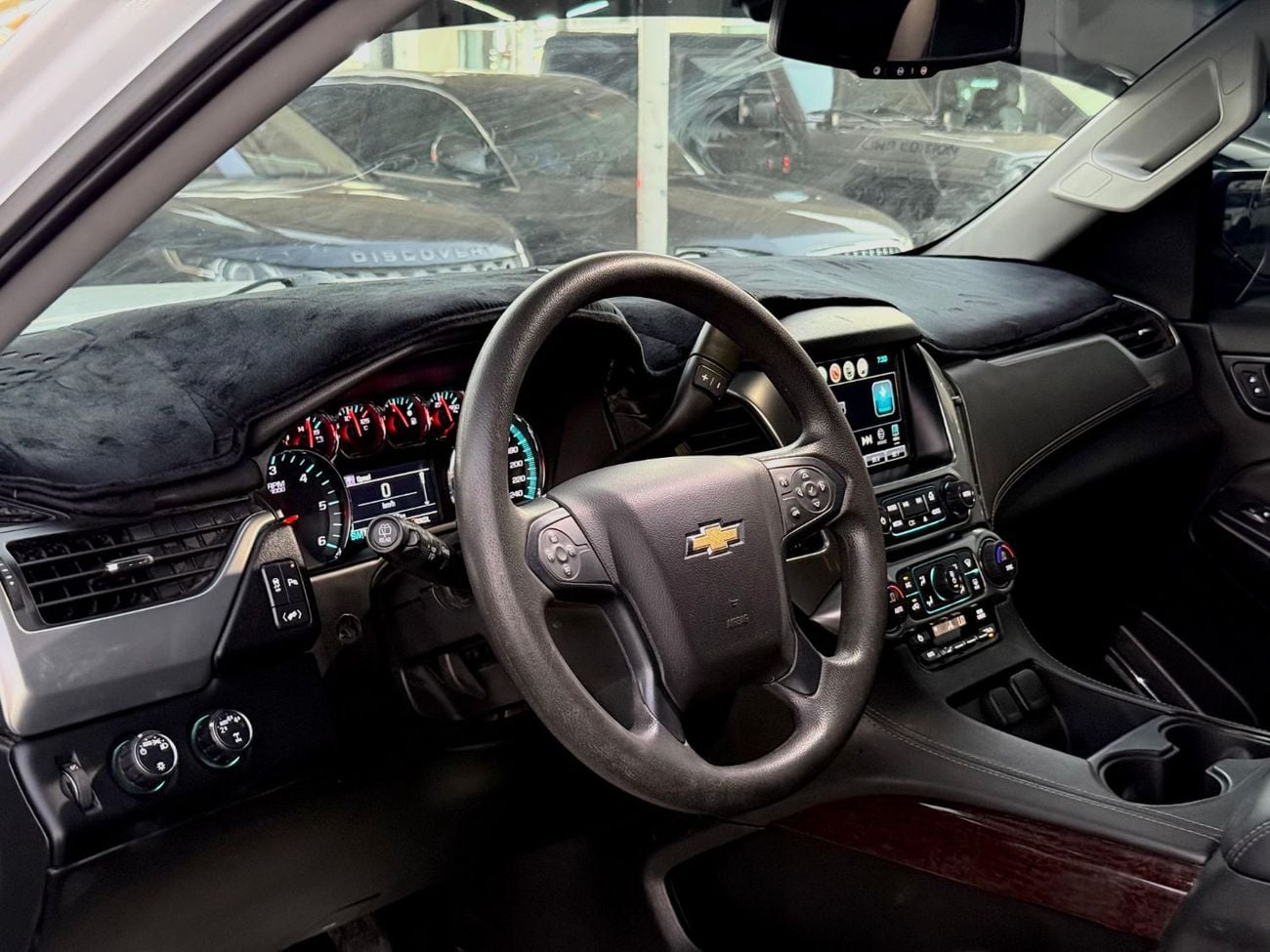 Chevrolet Tahoe 1LT 5.3L