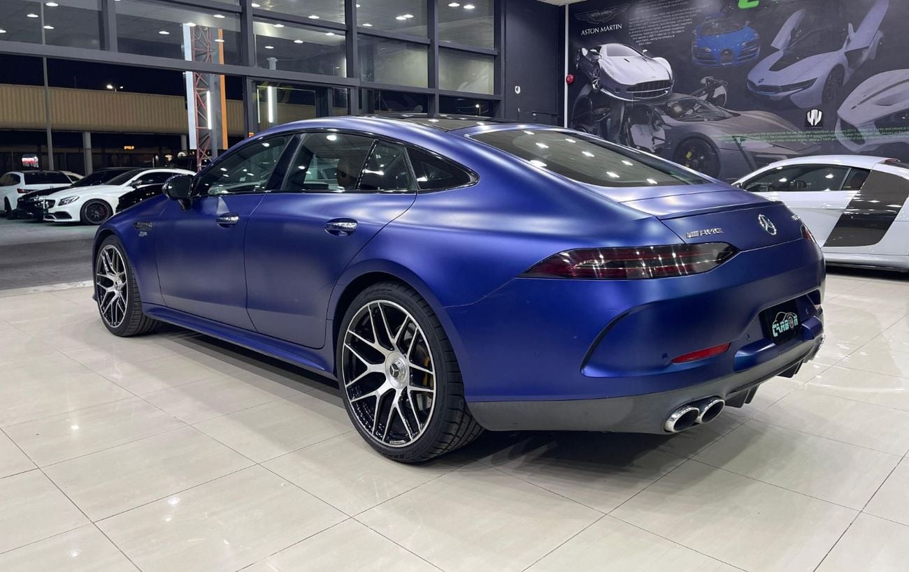 مرسيدس بنز ايه ام جي جي تي 53