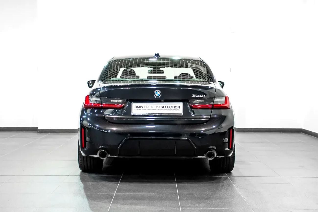 BMW 330i 330i Luxury M Sport Package