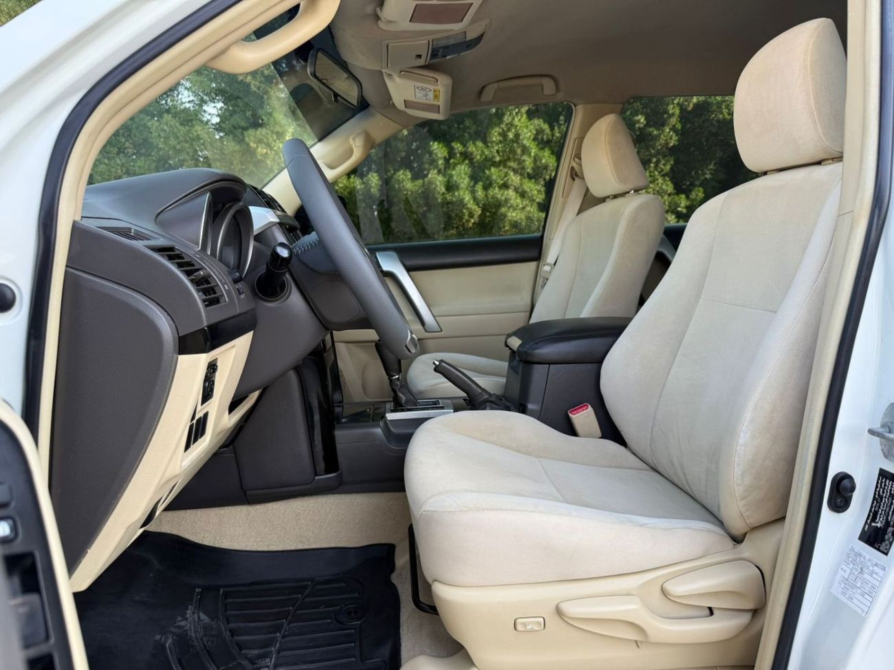 Toyota Prado TX-L 4.0L LHD-GCC SPECS-Automatic-Petrol-4WD-6 Cylinder-7 Seats-5 Doors