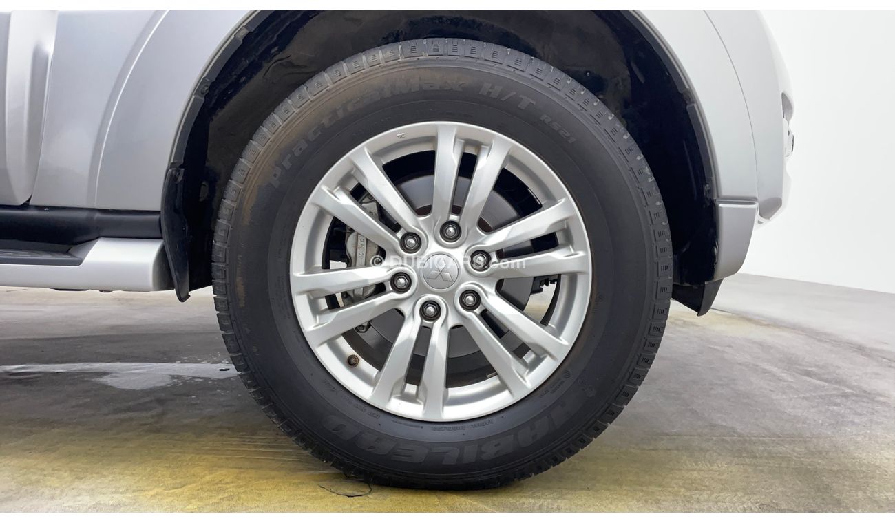 Mitsubishi Pajero GLS 3800