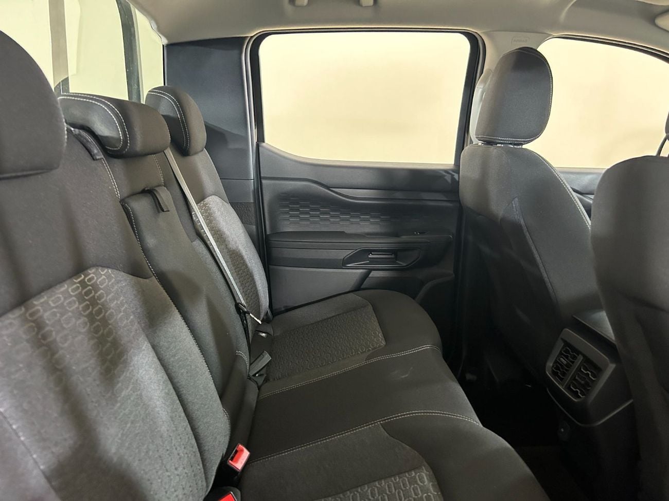 Ford Ranger XLT 2.3L RDP3425 / AL TAYER MOTORS AL QOUZ SHOWROOM