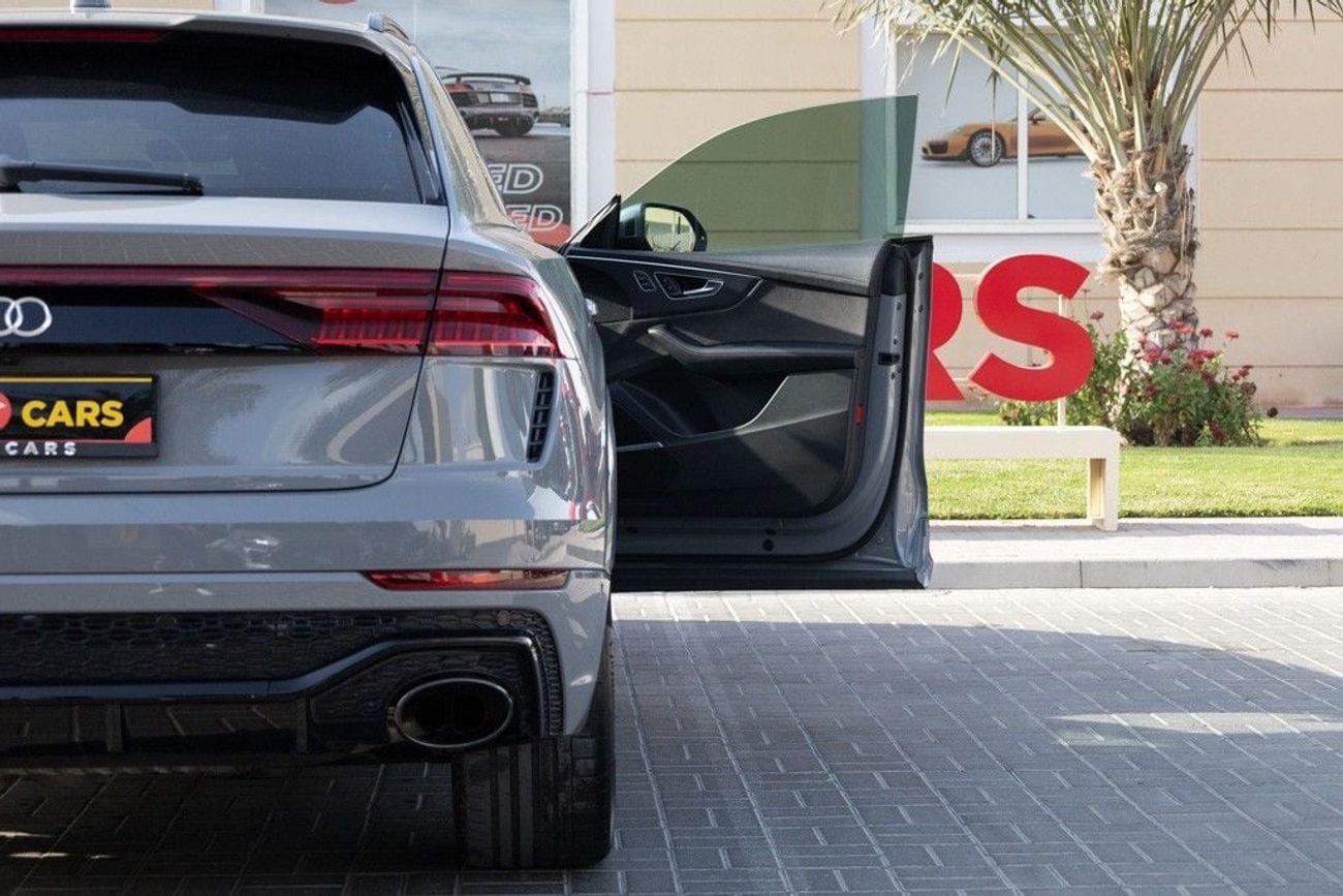 Audi RSQ8 TFSI quattro 4.0L Audi RS Q8 2022 GCC | Warranty | Service Contract