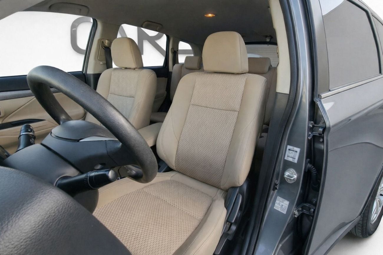 Mitsubishi Outlander GLX 2.4L Mitsubishi Outlander GLX 2016 l GCC Specs