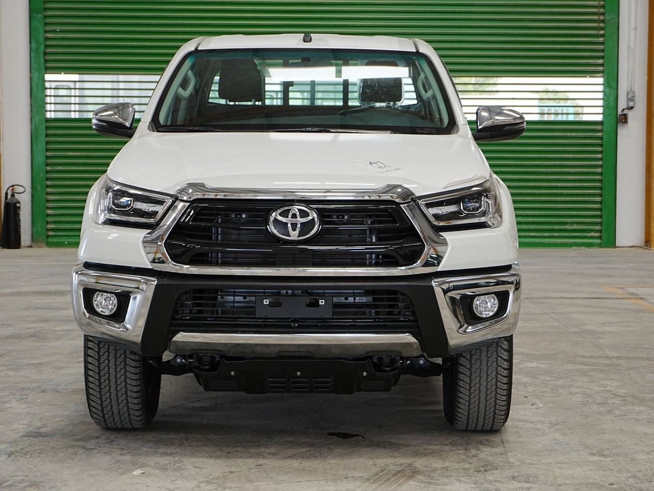 Toyota Hilux SR5 2.7 Automatic Full option 2026