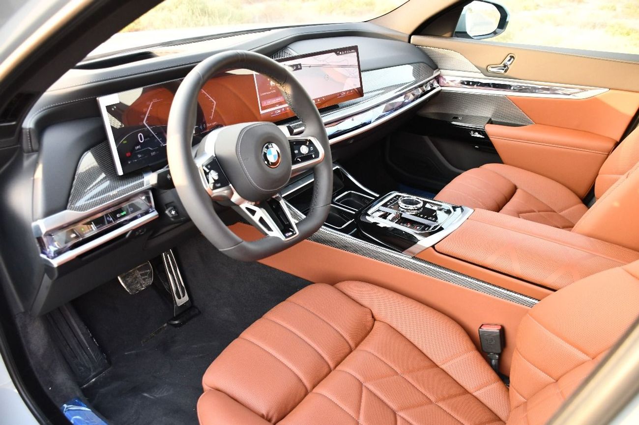 بي أم دبليو 735i BMW 735I  M KIT 2026  GCC